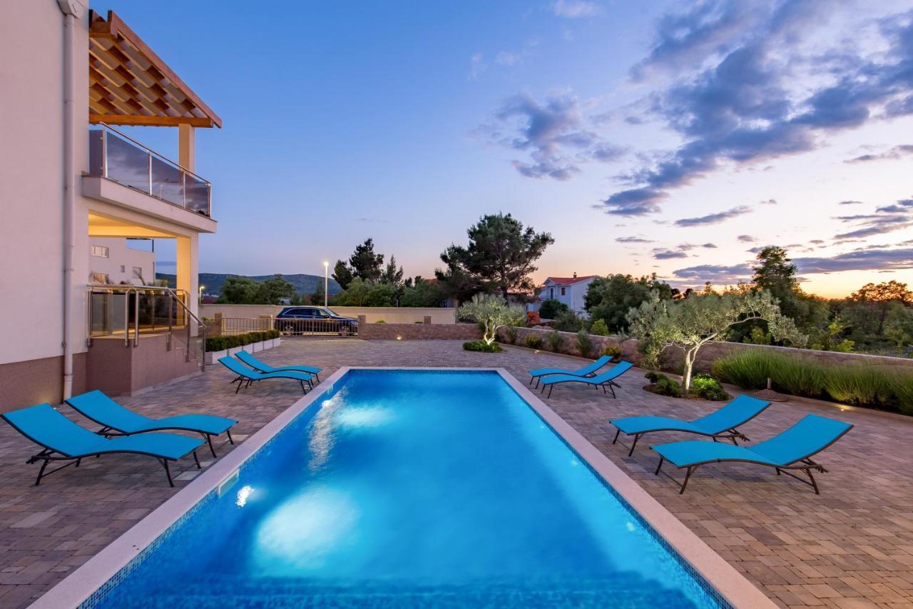 Villa Grandioza Seline Dış mekan fotoğraf